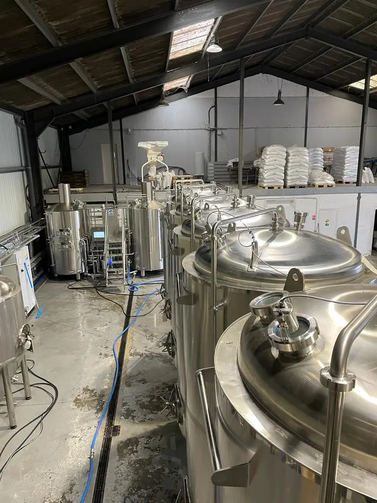 fermenteurs_20HL_vu_plongeante (1)